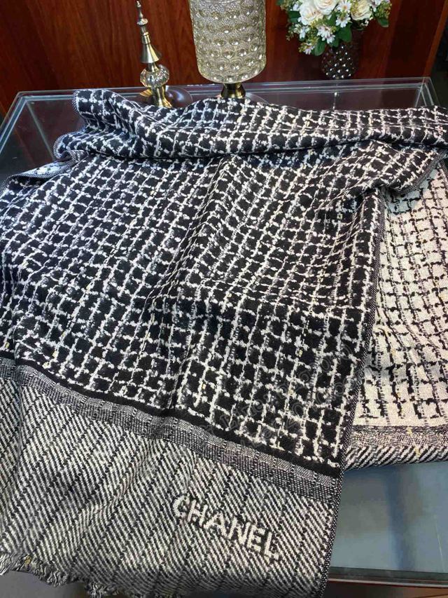 CHANEL圍巾 2019專櫃最新款爆款 香奈兒小格紋羊絨圍巾  llwj6972